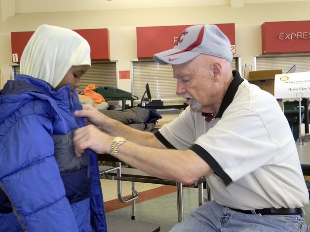 Renton Rotary Club provides warms coats for kids