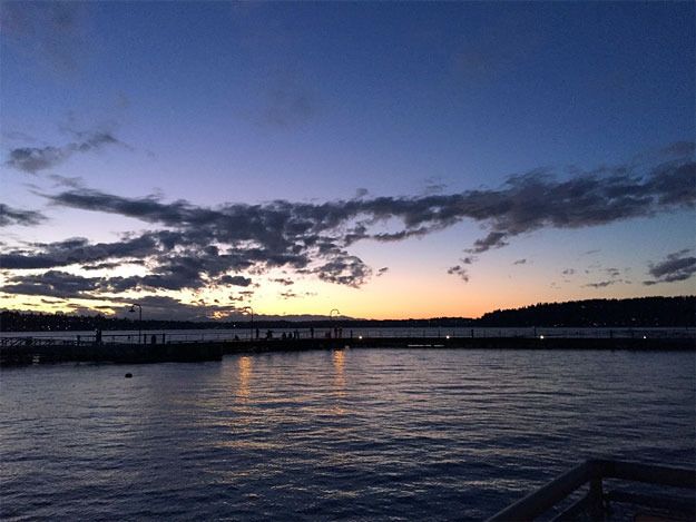 One of the final nights of summer fades away over Lake Washington in this beautiful picture form Coulon Park.