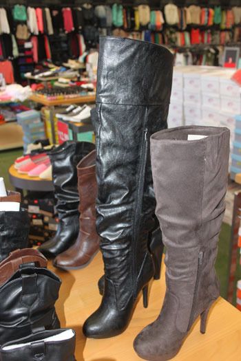 Renton retailers offer style predictions for fall fashion trends