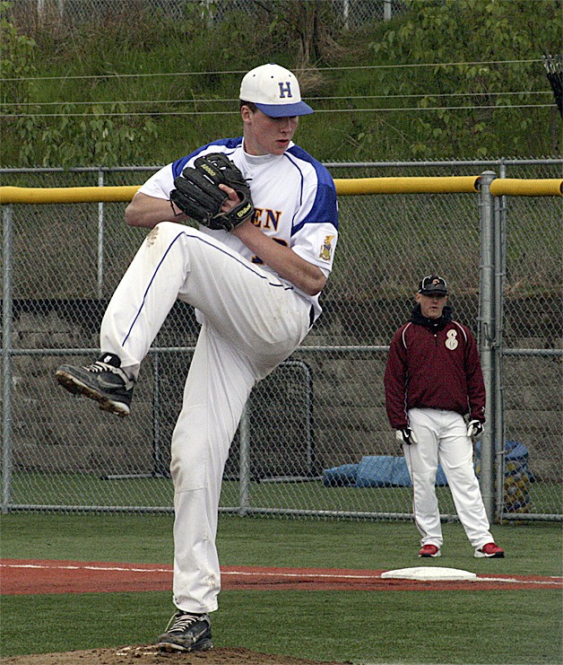 Hazen's Zac Kolterman pitches against Enumclaw May 7 in the sub-district tournament.