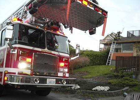 Renton firefighters put out a kitchen fire in Bryn Mawr Monday night.