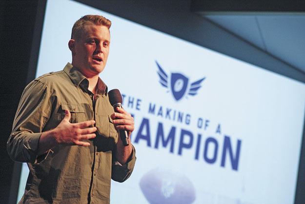 Seahawks long-snapper Clint Gresham talks about how his faith helped him overcome doubt during an event in Kent.
