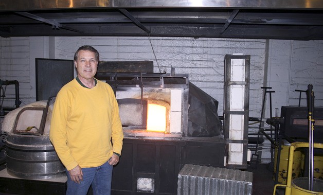 Uptown Glassworks owner Paul Sullivan is establishing an artists' cooperative at his store on Main Avenue.