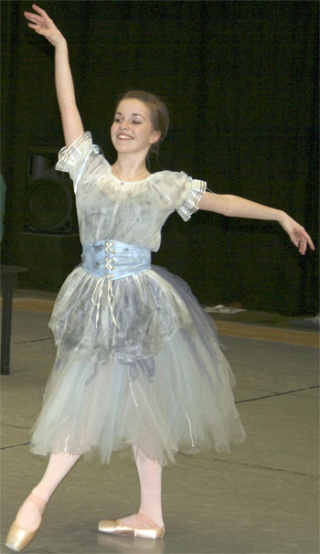 Charmaine Butcher of Auburn will dance the lead this weekend in the Evegreen City Ballet’s production of “Cinderella.”