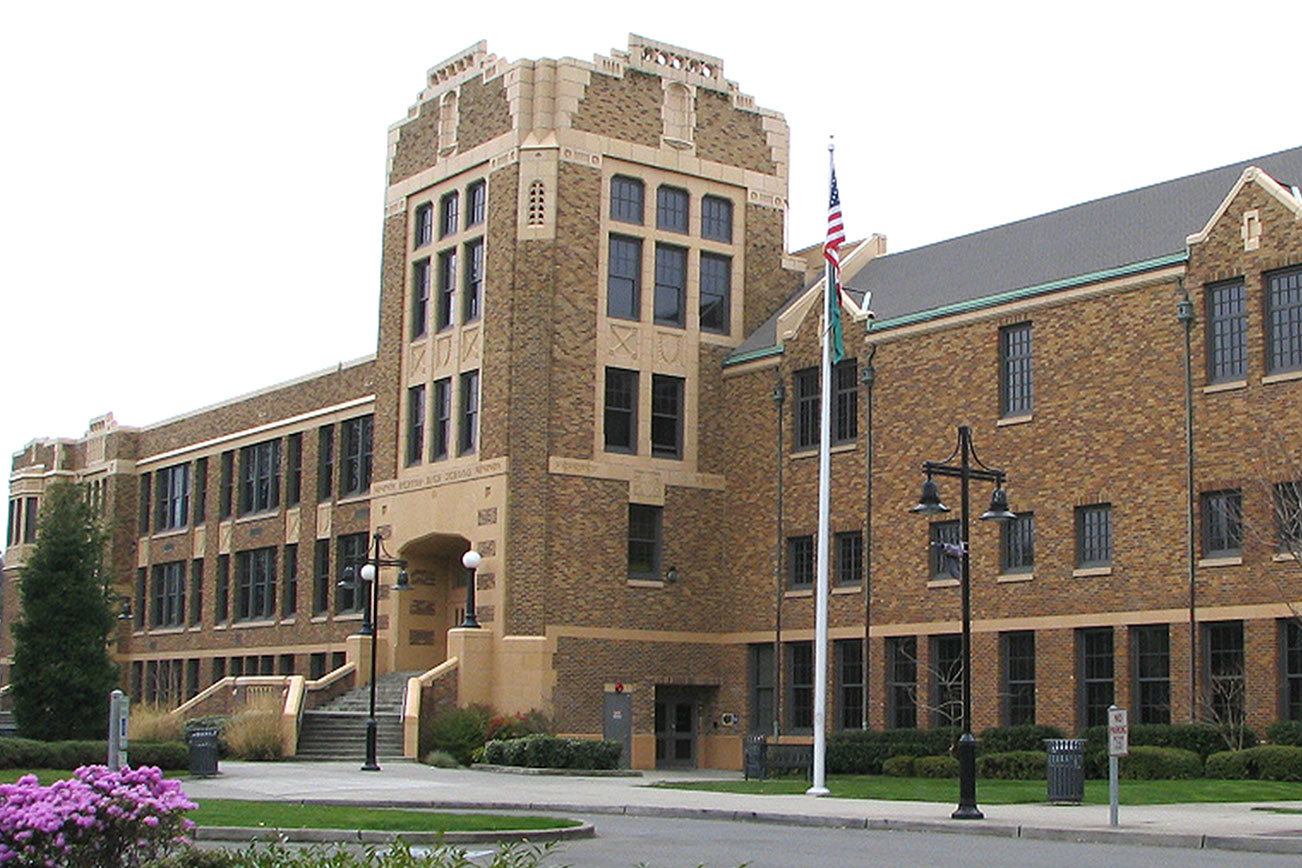 County identifies active case of tuberculosis at Renton High School