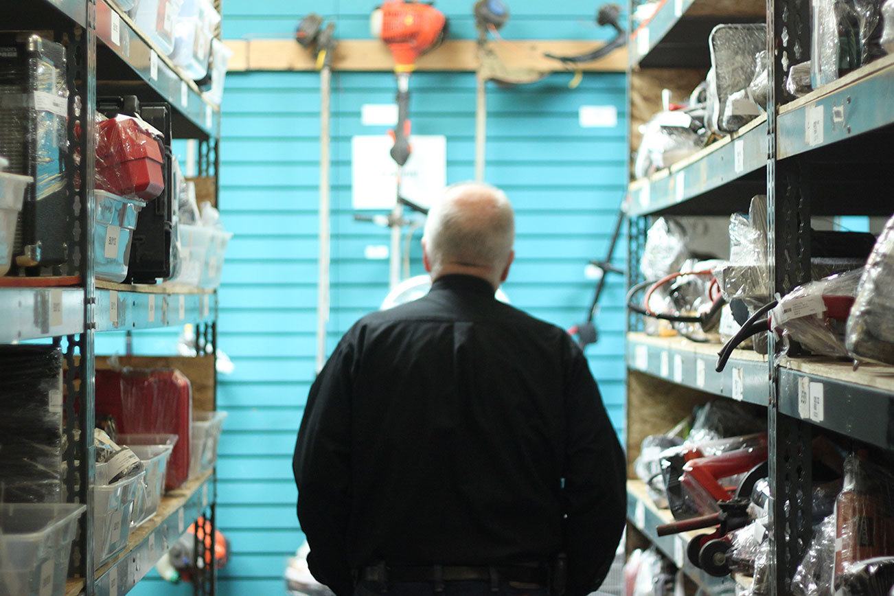 What happens if a pawn shop buys stolen property?