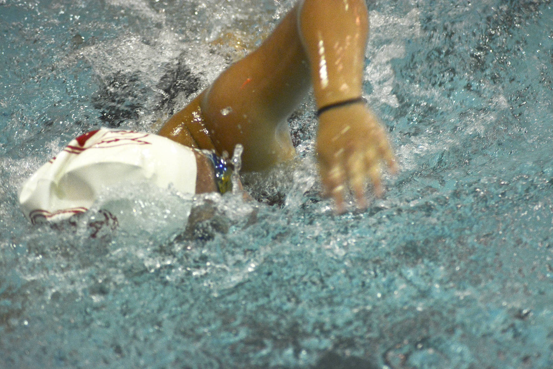 Renton High School girls swim splash its way to victory