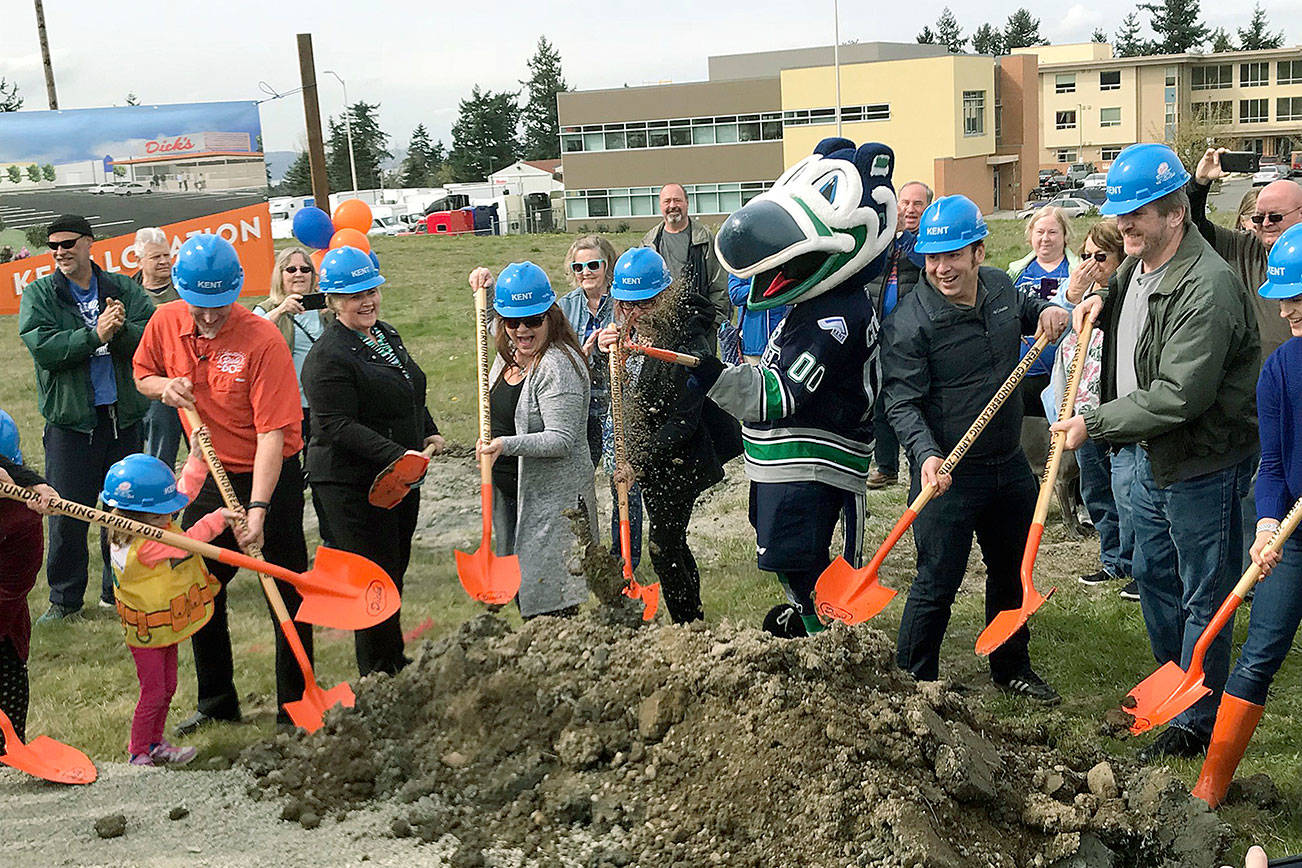 City leaders joined Dick’s Drive-In owners, employees and customers, and Cool Bird, the Seattle Thunderbirds’ mascot, for an official groundbreaking ceremony on Tuesday for the new restaurant off Pacific Highway South on Kent’s West Hill. Story, page 2. MARK KLAAS, Kent Reporter