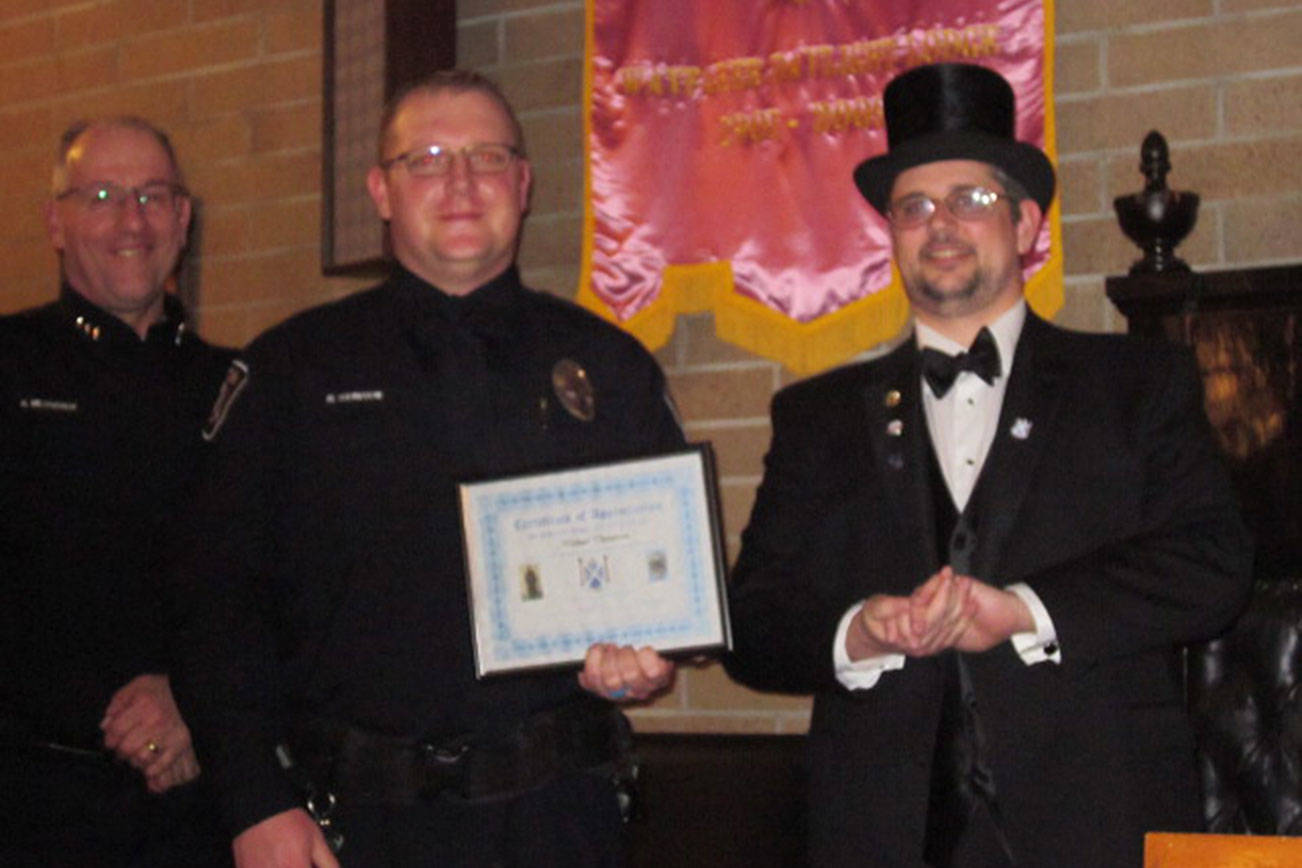 St. Andrew’s Masonic Lodge honors Renton first responders