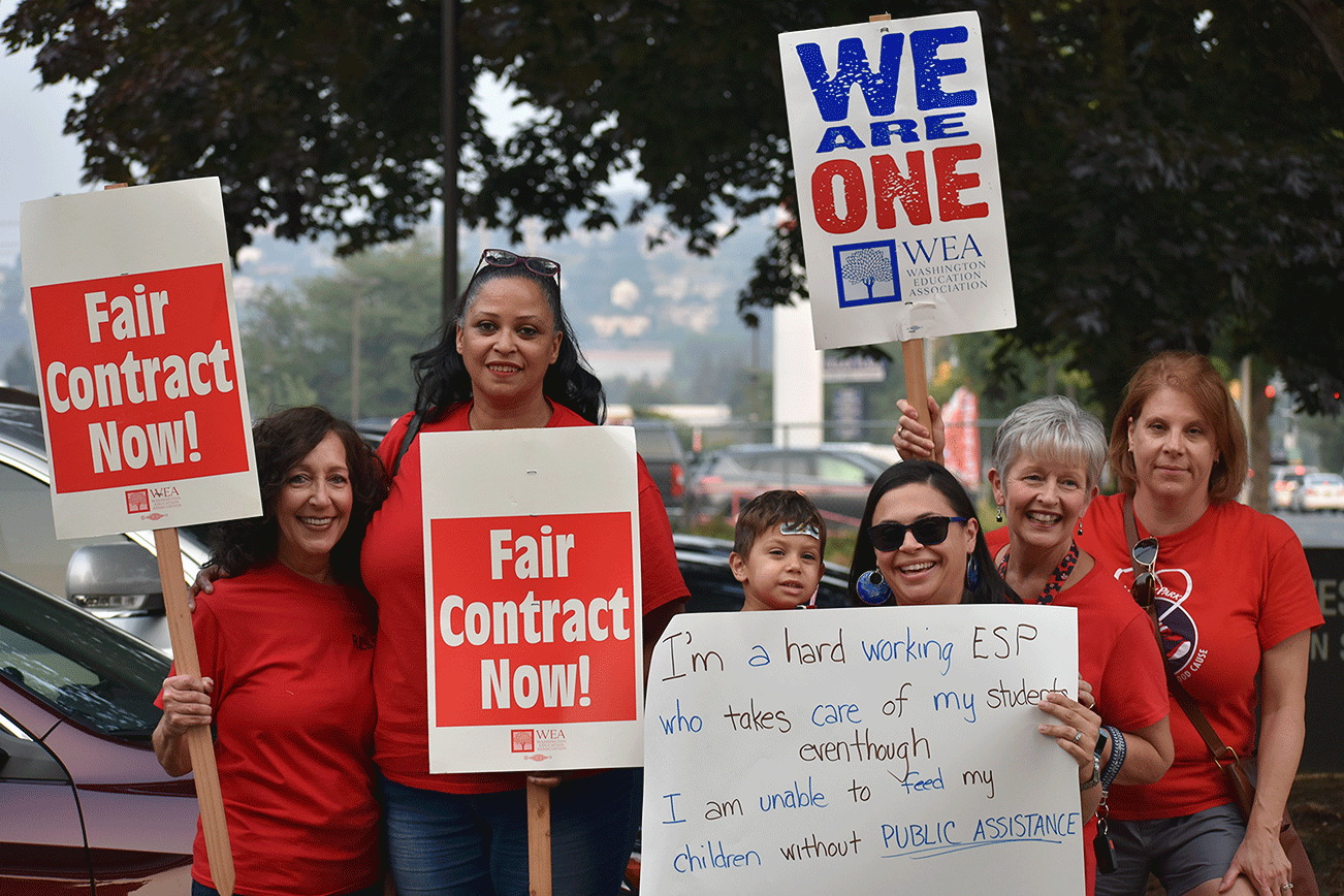 Certificated school staff have tentative agreement, rallies continue for classified staff