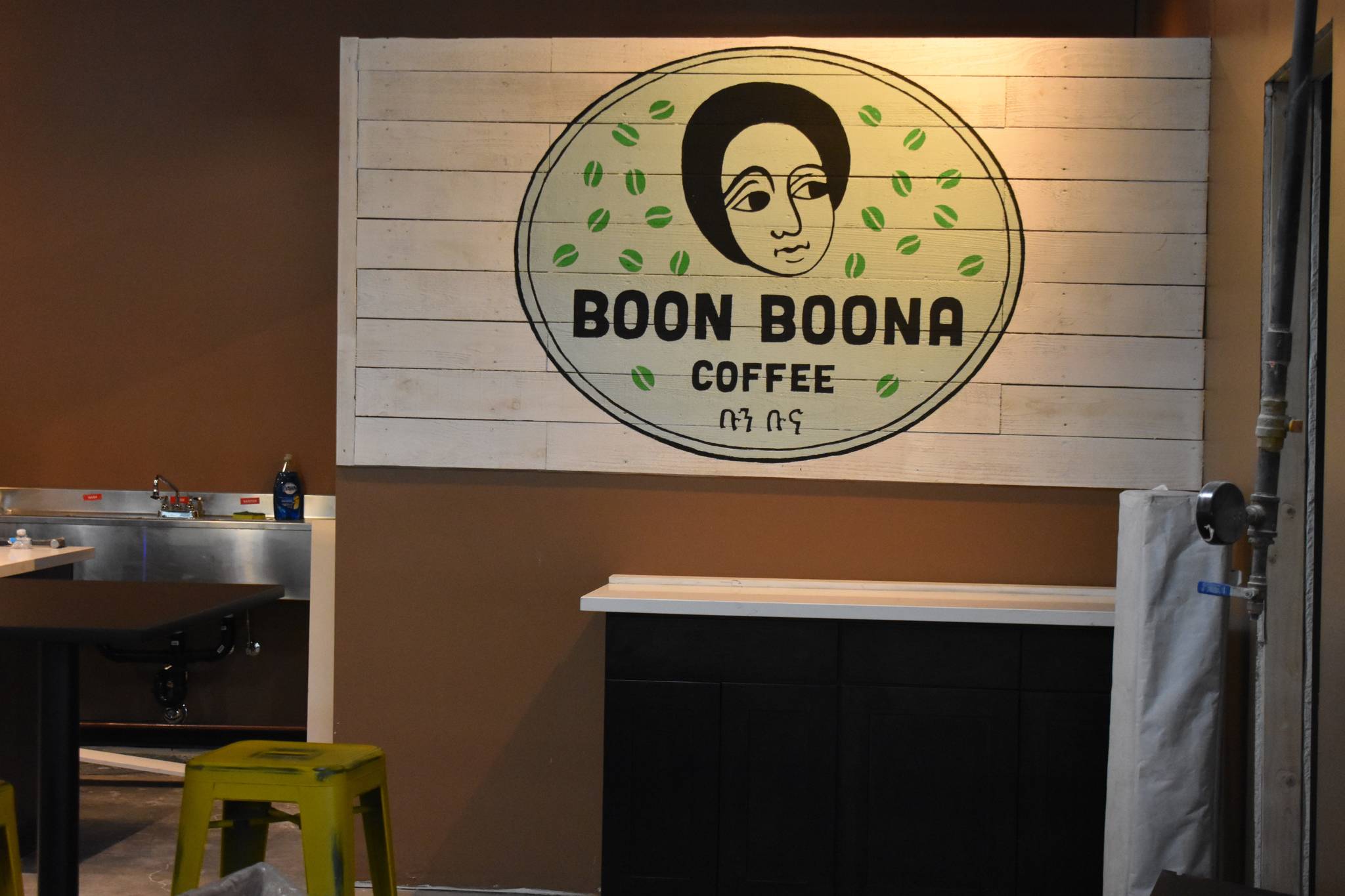 Coffee shop sets opening date