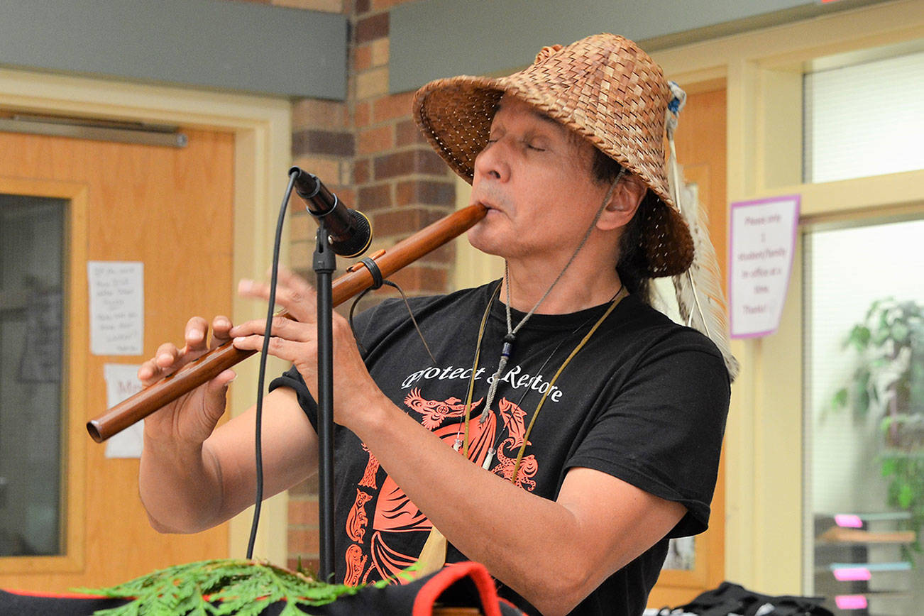 Native American story teller and musician Paul Cheokten Wagner music & art provided music and stories at Renton School’s celebration of Native American graduates. Photo courtesy of Renton Schools.                                 Native American story teller and musician Paul Cheokten Wagner music & art provided music and stories at Renton School’s celebration of Native American graduates. Photo courtesy of Renton Schools.                                 Native American story teller and musician Paul Cheokten Wagner music & art provided music and stories at Renton School’s celebration of Native American graduates. Photo courtesy of Renton Schools.