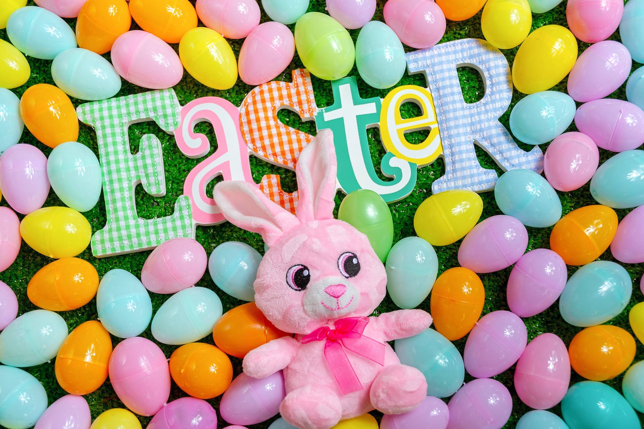 The Landing in Renton offers virtual Easter Bunny photos to families