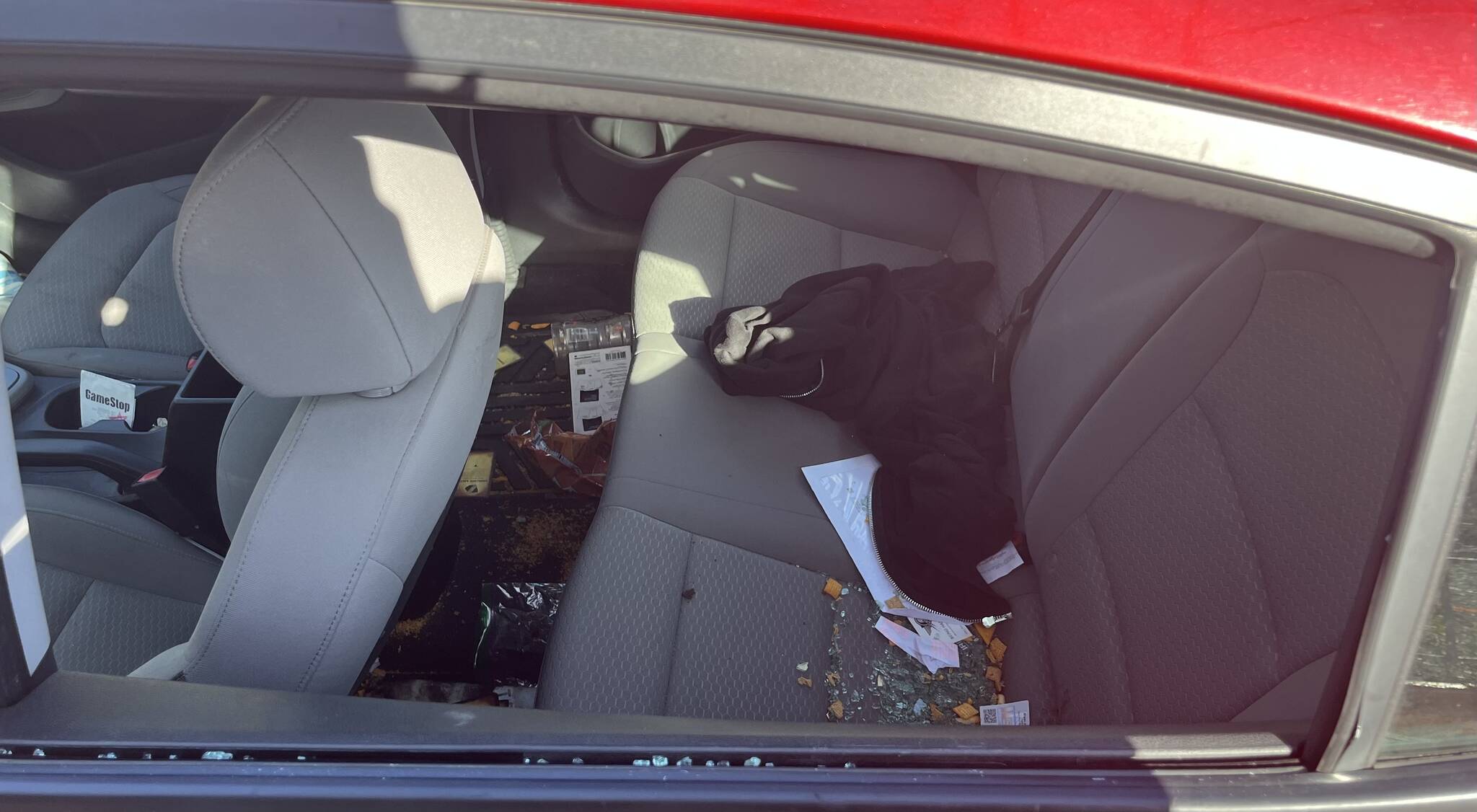 The smashed back window of Doug Lindquist’s 2019 Hyundai Elantra. (Photo by Ben Leung/Renton Reporter)