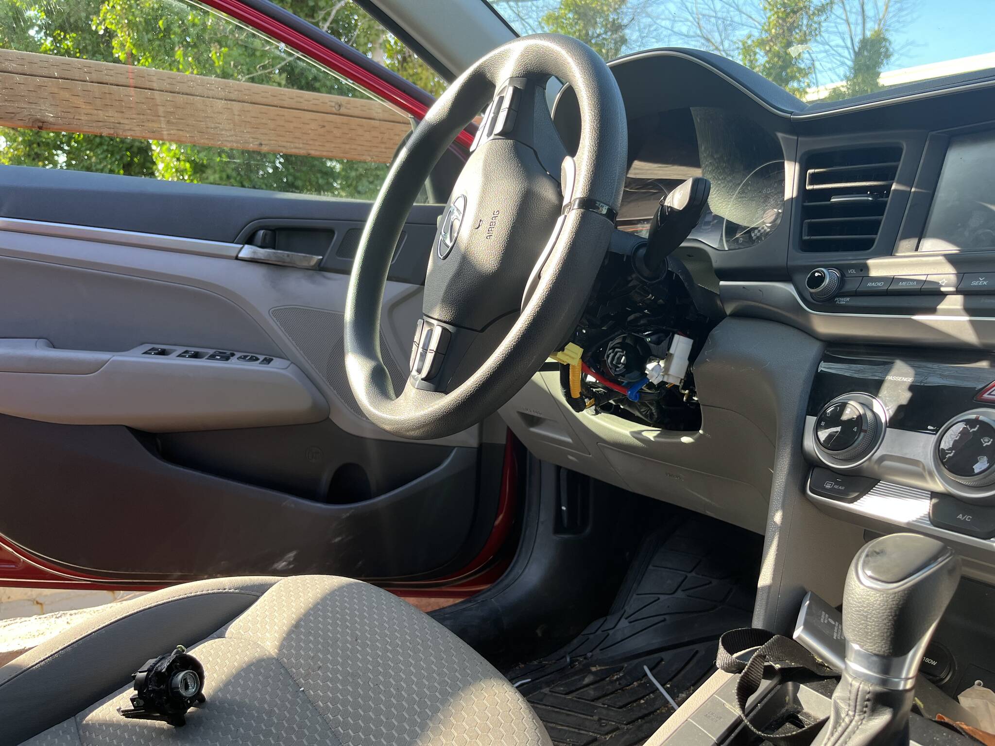 Thieves removed the steering wheel column cover and damaged the ignition lock of Doug Lindquist’s 2019 Hyundai Elantra. (Photo by Ben Leung/Renton Reporter)