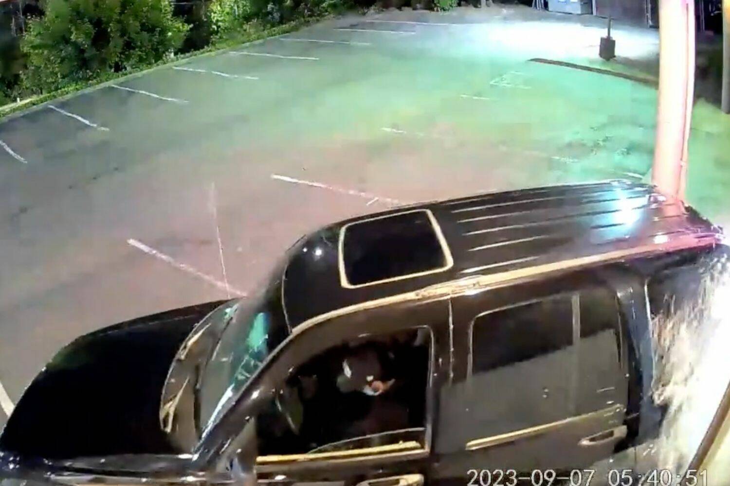 Courtesy of RPD
Surveillance footage of suspected smash-and-grab burglar.