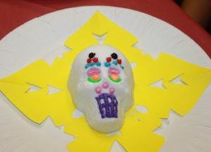 The Renton Highlands Library presented a Dia de Muertos Art Workshop by Amaranta Ibarra for teens