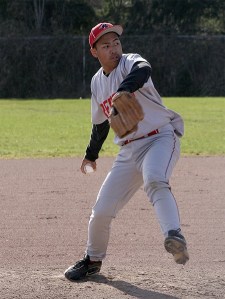 Renton's Oliver Billon pitches against Hazen.