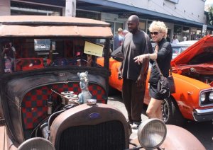 The annual Return to Renton car Show drew hundreds of cars and even more people Downtown on Sunday.