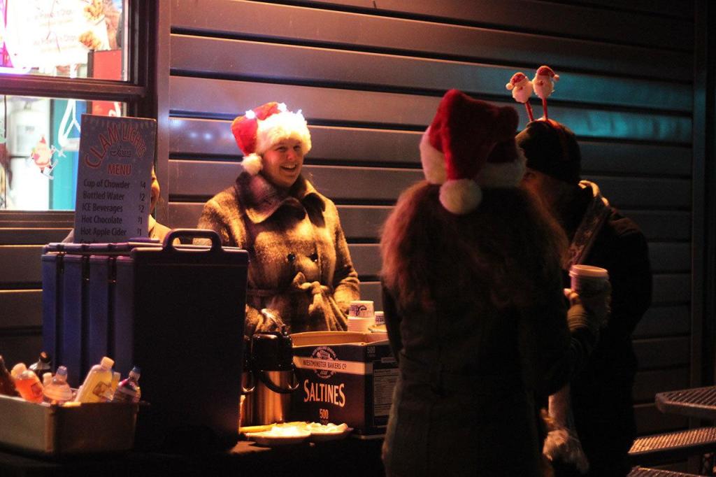 2016 Ivar’s Clam Lights | GALLERY