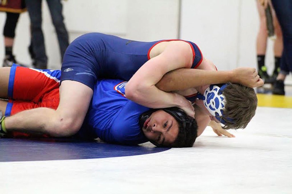 Lindbergh places fifth at districts, sends 10 to regionals | Slideshow