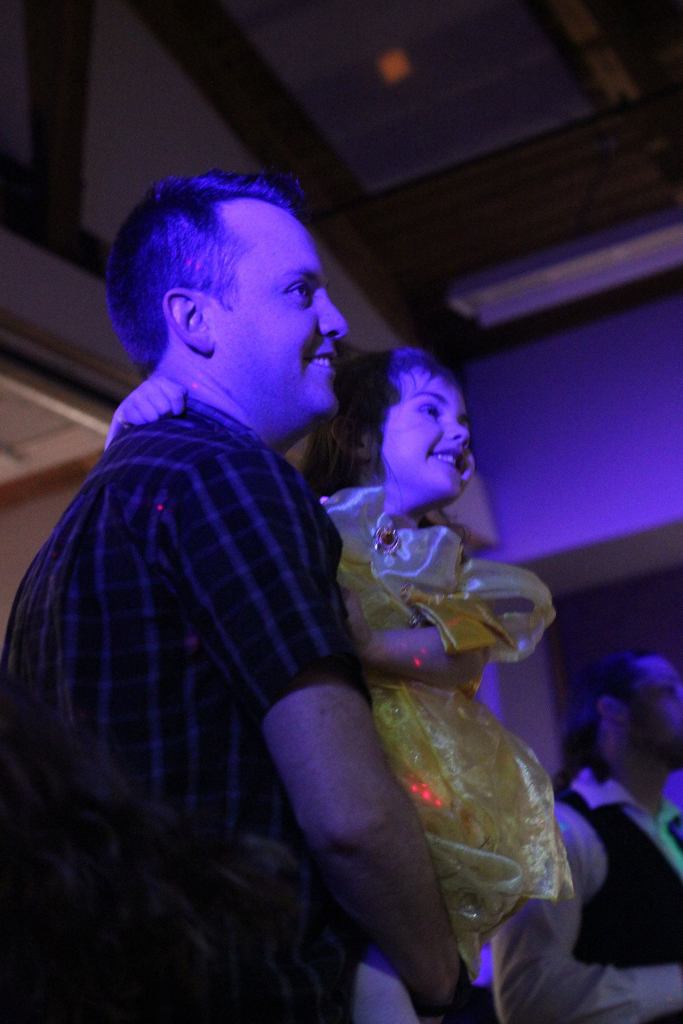 Dads and daughters celebrate an early Valentine’s Day at dance | GALLERY