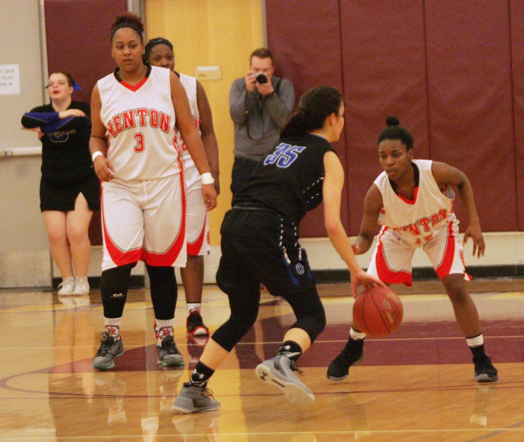 Renton girls lose in regional round, season ends | Photo Gallery