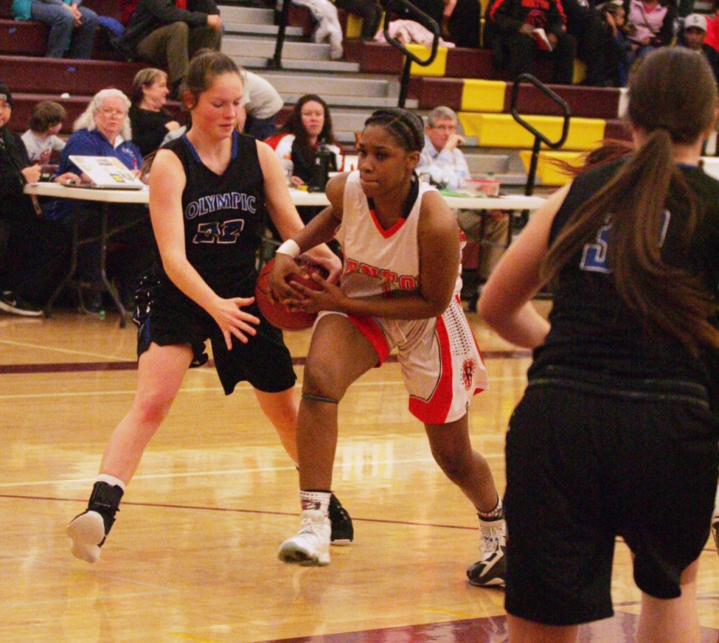 Renton girls lose in regional round, season ends | Photo Gallery