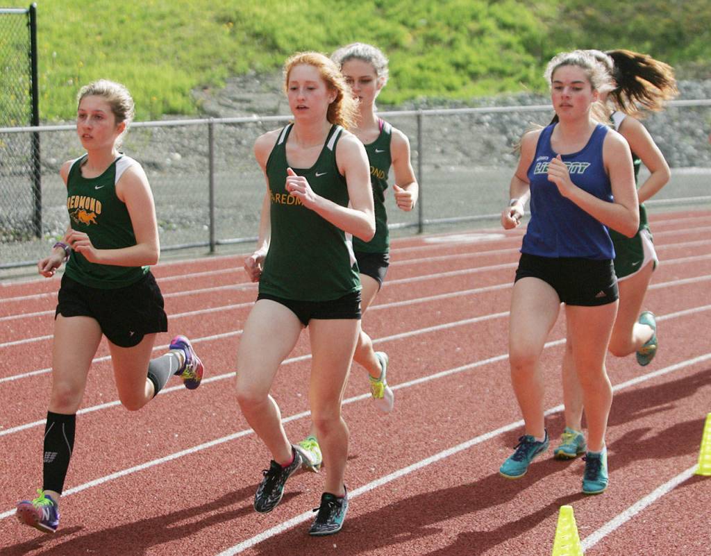 Sophomore Brigitte Larkin finished fourth in the 1600 meters and sixth in the 800 meters Thursday. Her 1600 meter time of 6:13.9 was a personal record.