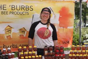 Renton Farmers Market opens for the season | GALLERY
