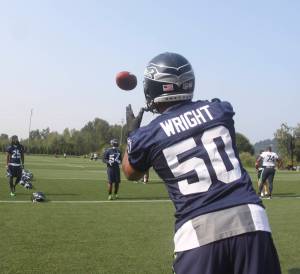 Seahawks dominate preseason game one