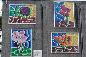 Local artist creates outdoor gallery