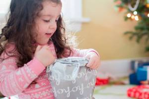 Mattress Firm hosts toy drive for foster kids