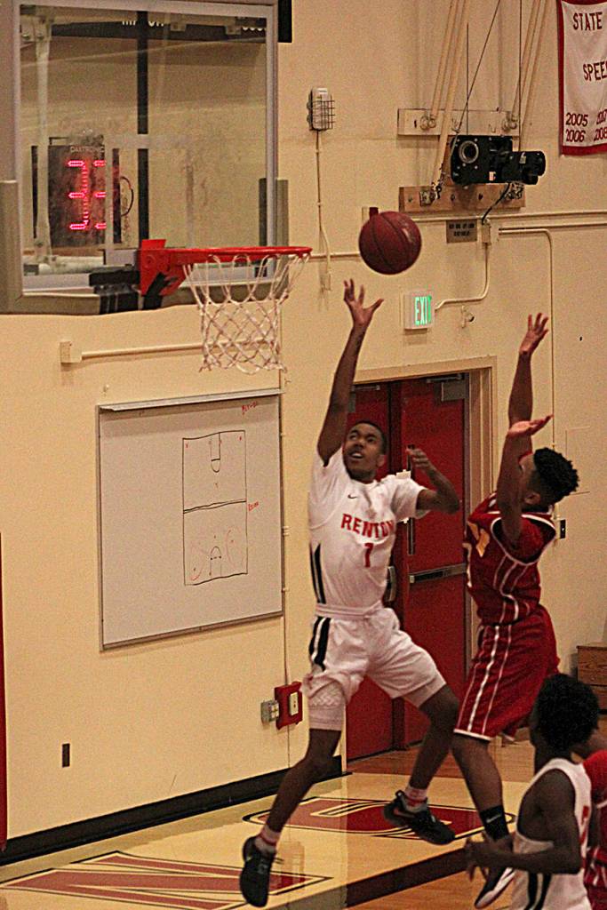 The Renton boys continued its winning ways Friday beating Tyee 82-42. The Indians are both undefeated in league play and at home. (Leah Abraham | Renton Reporter)