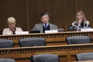 Senate Labor and Commerce Committee members Senators Karen Keiser, D-Kent, Bob Hasegawa, D-Beacon Hill, and Patty Kuderer, D-Bellevue. (Taylor McAvoy | WNPA)