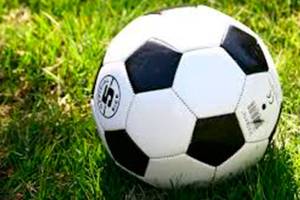 Hazen gets max points in 2-1 win