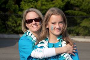 Photo courtesy of Kelsie Gardner                                Kelsie and her mom participating in a previous Teal and Toe walk.