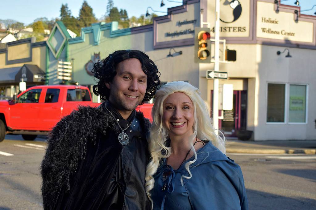 Renton Councilmember Ryan McIrvin showed Game of Thones spirit at the dragon unveiling Saturday, April 13. McIrvin dressed as Jon Snow, and Stephanie McIrvin as Daenerys Targaryen. Photo by Haley Ausbun.