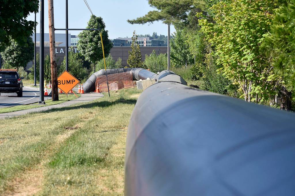 Engineers try to get ahead of construction smell in Renton