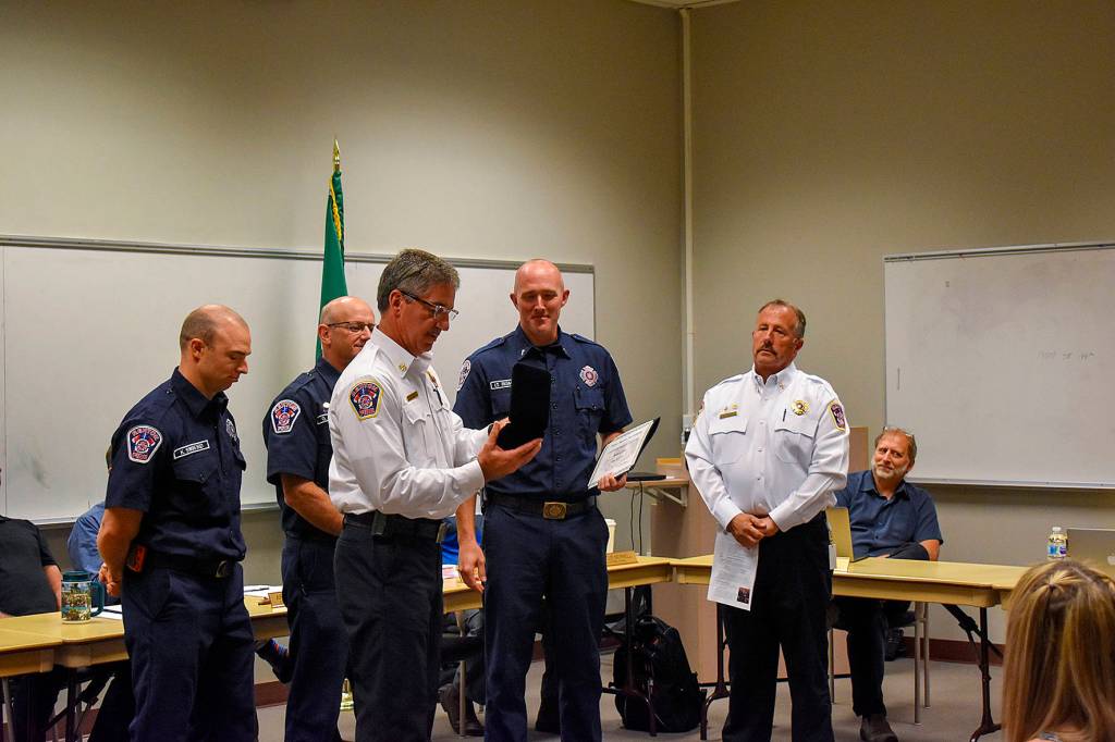 He rushed into the smoke to rescue a driver, now he’s being honored