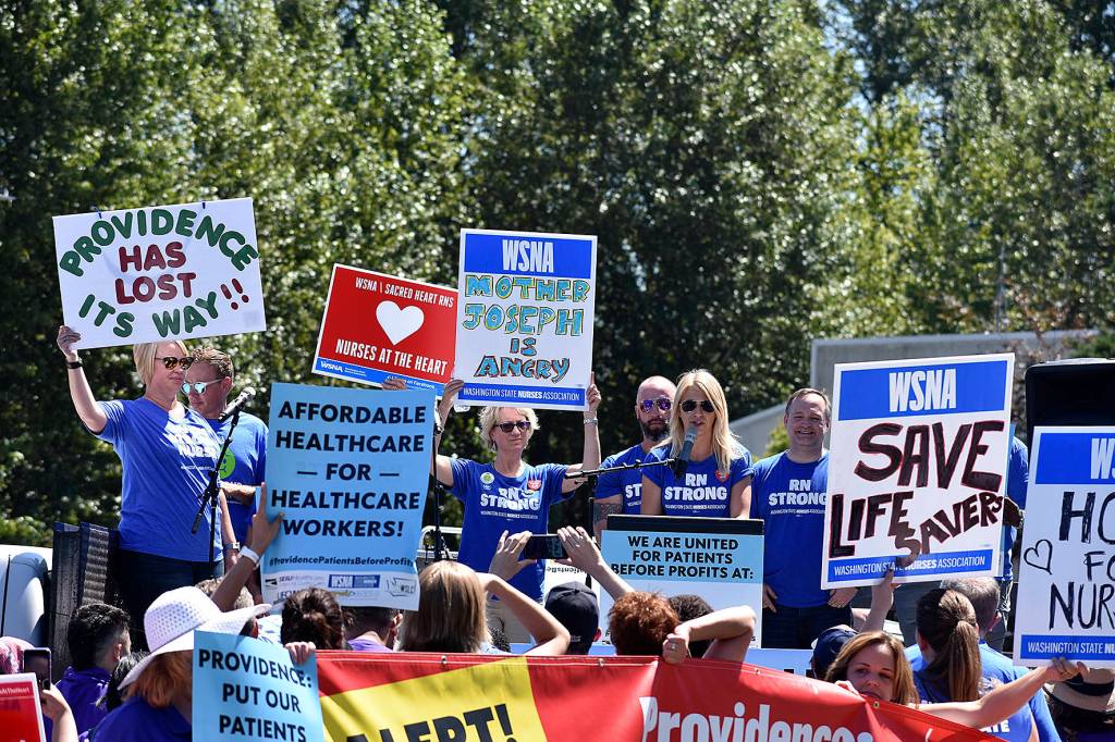 Local nurses cry ‘patients before profit’