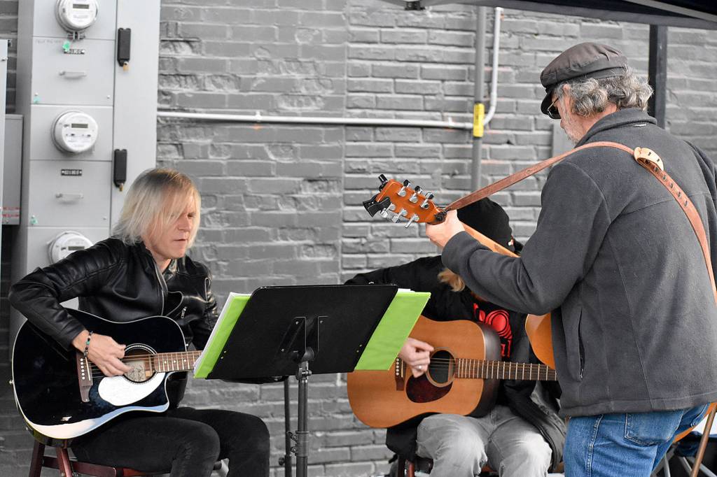 Photo by Haley Ausbun. The wine walk was back in downtown Renton, Friday, Sept. 27, featuring live music from Renton Municipal Arts Commission.