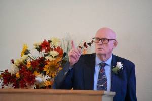 Photo by Haley Ausbun. Garth Smiths final sermon at Springbrook Church of Christ, Sunday, Oct. 13. At 90, he has been devoted to his faith, as well as his marriage, for over 70 years.