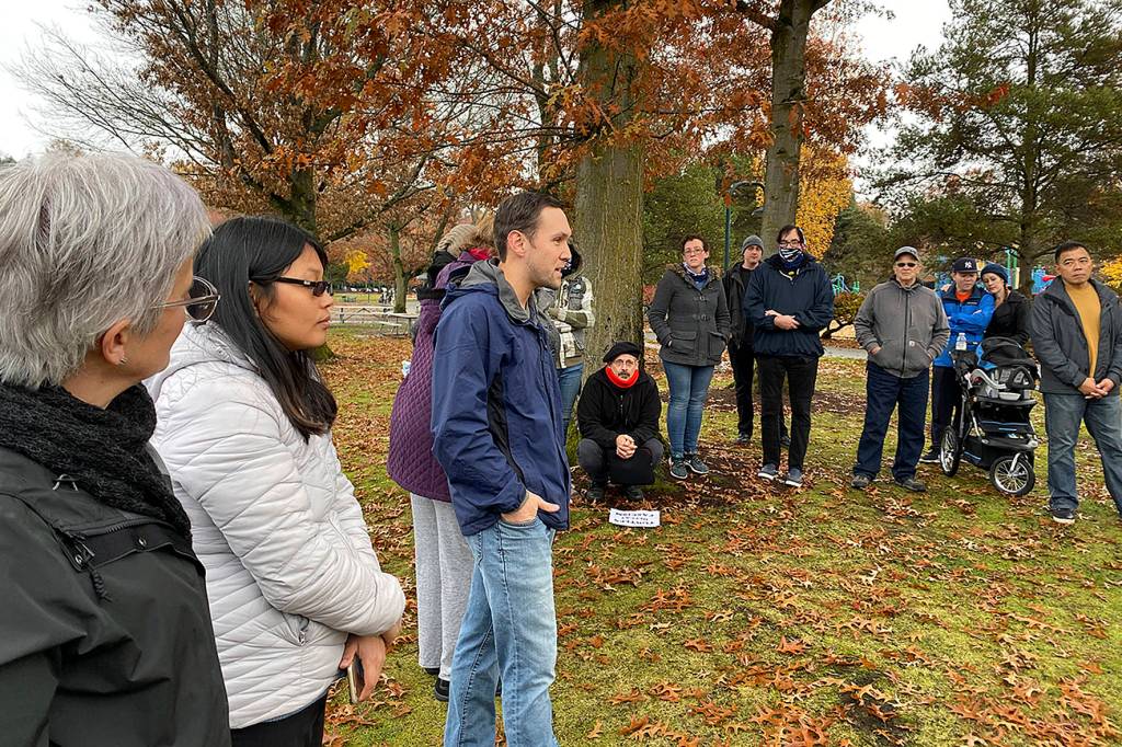 Turtles tagged with swastikas prompt rally against hate in Renton