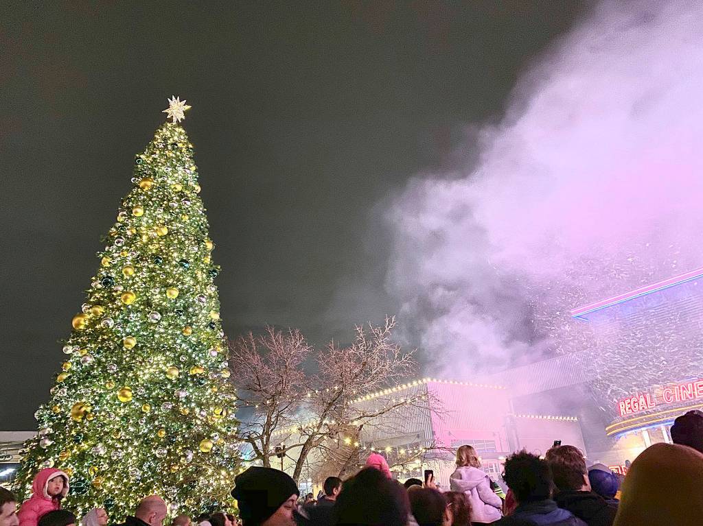 Holiday lights glow in Renton