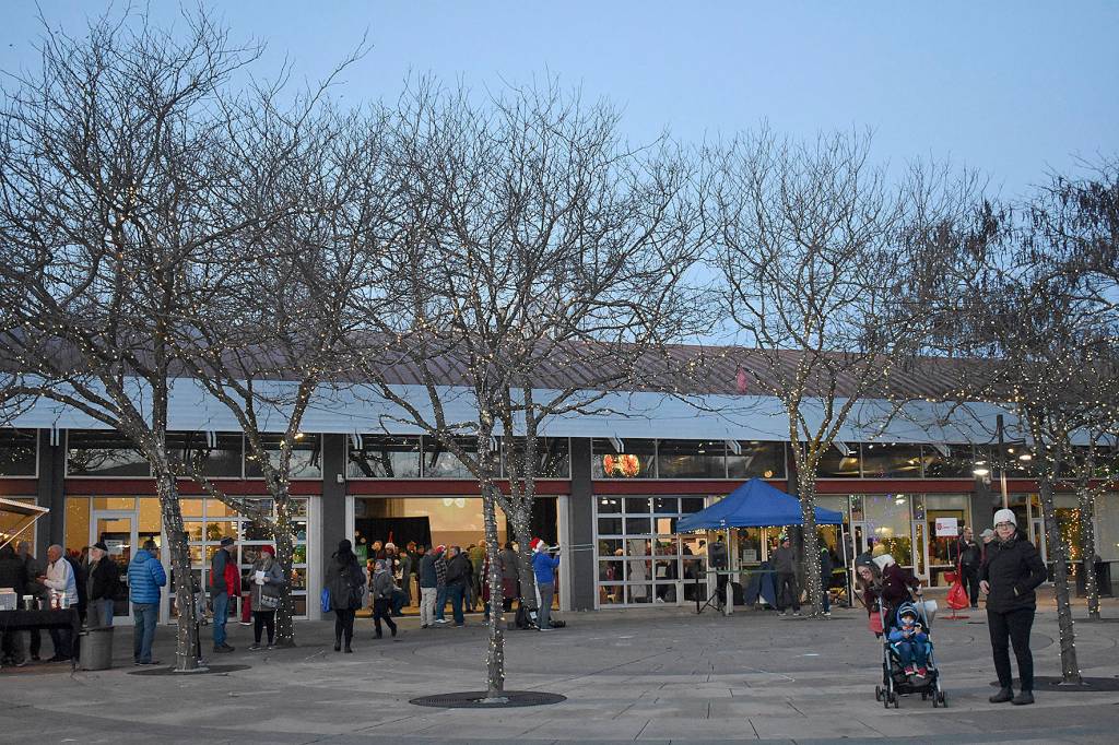 Photo by Haley Ausbun. A crowded pop-up market at the downtown tree lighting. Saturday, Nov. 30 at the Renton Pavilion Events Center.