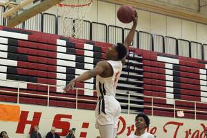 Renton basketball takes win over Tyee