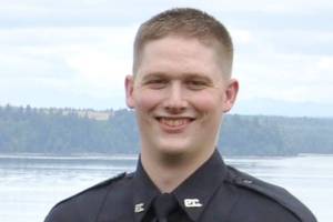 Renton honors Deputy Dyson