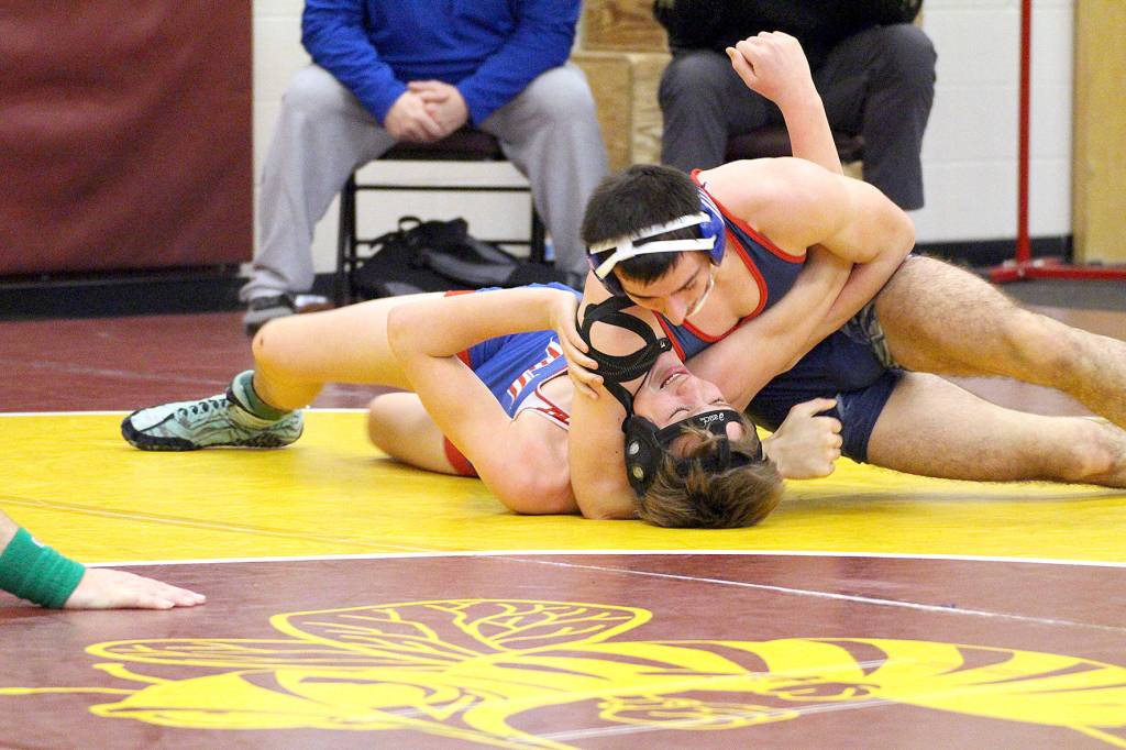 Lindbergh High School Chris Lucas versus Washington High School.                                 Photo by Vicki Maddy.