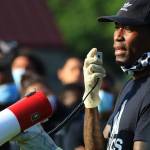 All lives cant matter until Black Lives Matter, said NBA player and Rainier Beach graduate Jamal Crawford. The Liberty Park basketball courts near where he spoke were dedicated in his name by the city in 2011. Photo by David Nelson.